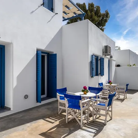 Honeymoon 4* Perivolos (Santorini)