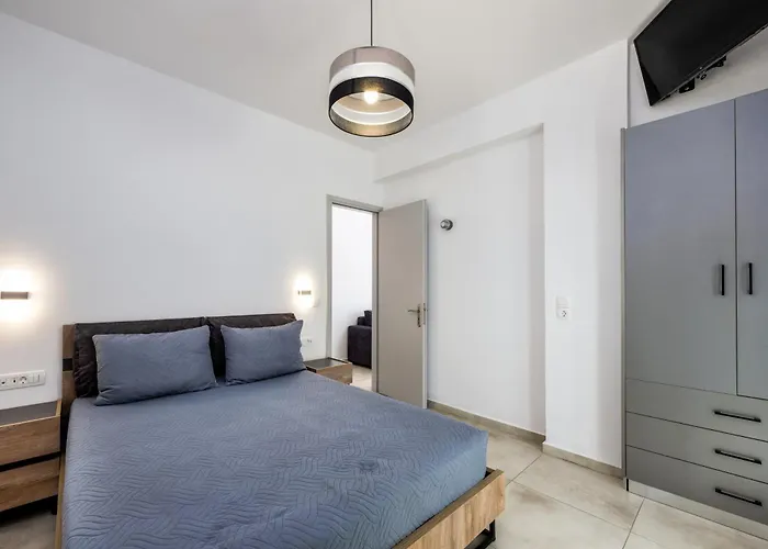 Honeymoon Perivolos (Santorini)