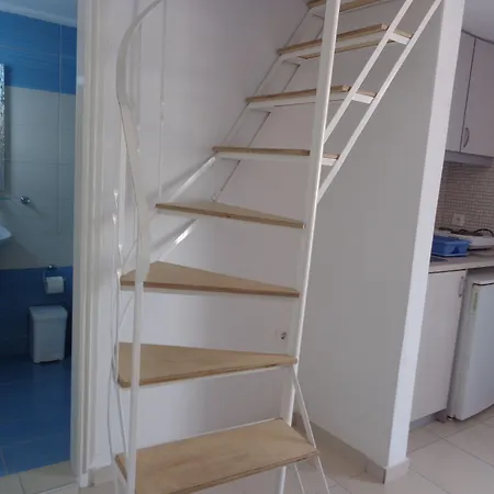 Honeymoon 페리볼로스