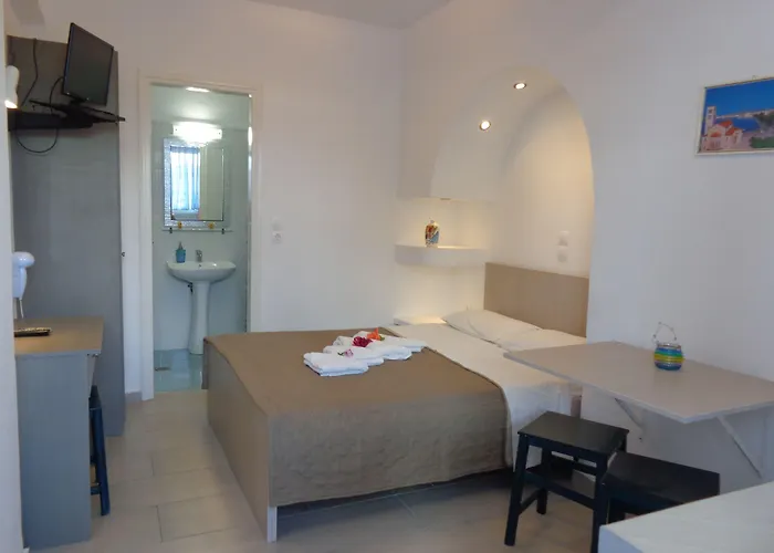 Honeymoon Aparthotel 4*