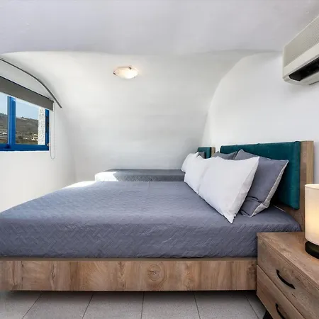 Honeymoon Периволос