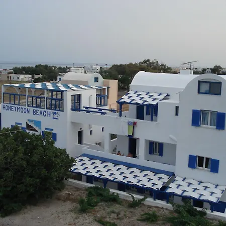 Honeymoon Perivolos (Santorini)