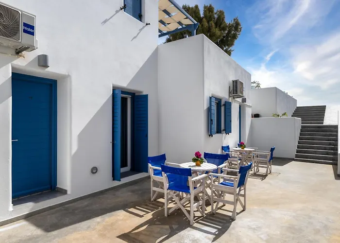 Honeymoon 4* Perivolos (Santorini)