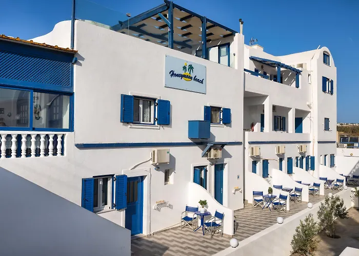 Honeymoon Apart Otel Perivolos (Santorini)