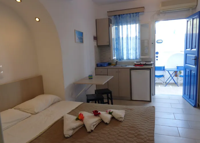 מלון דירות Honeymoon פריבולוס